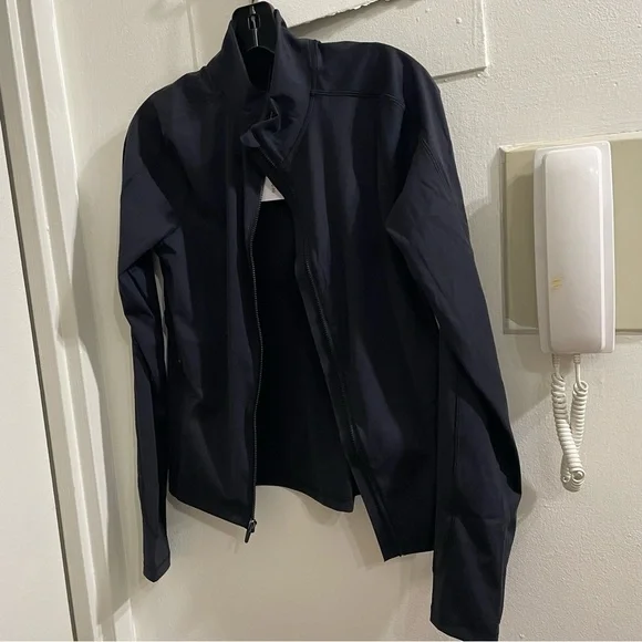 NWT $170 Bandier Encore Full Zip Jacket in Black Size Small